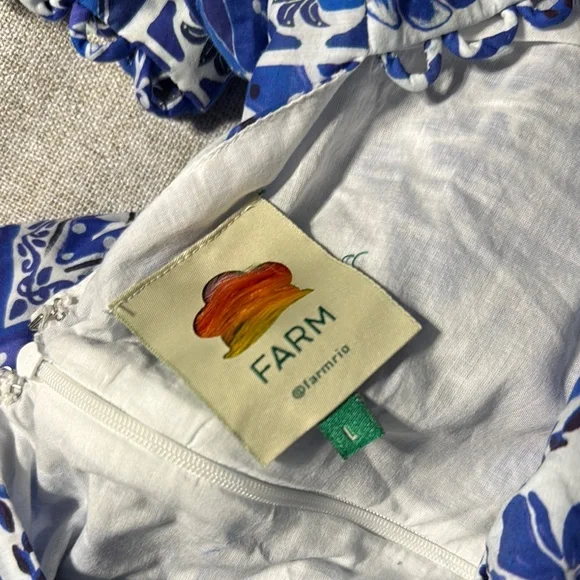 FARM Rio Blue Floral Blouse - Picture 5 of 6